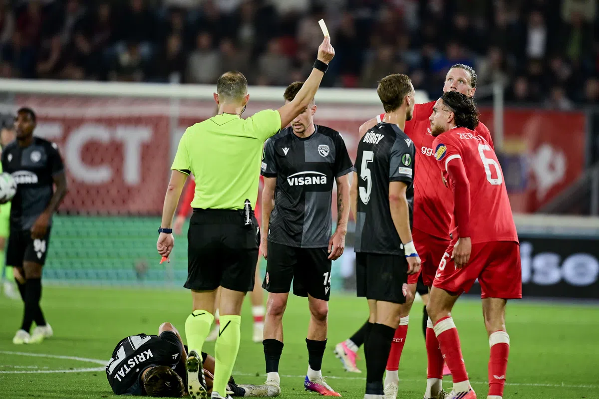Indignation après le carton rouge face à Twente