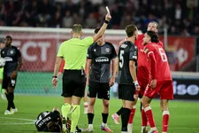 Verbazing over rode kaart bij Twente: 'Dan heb je nul verstand van voetbal'