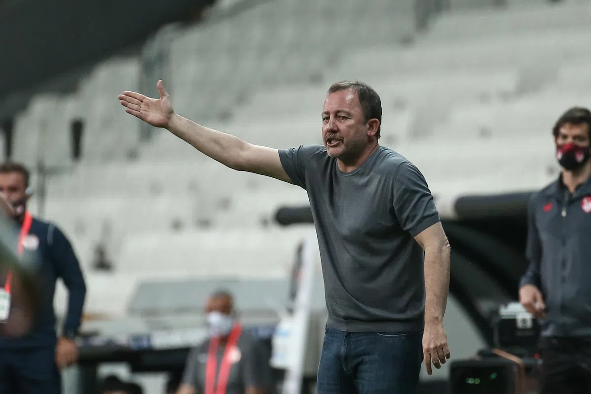 Turkije kiest eigen jongen als bondscoach — photo: Voetbal International