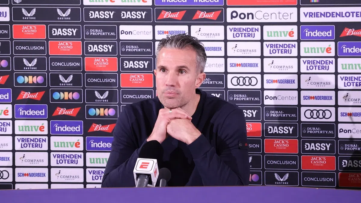 Van Persie niet te spreken over Wellenreuther: 'Totaal onnodig'