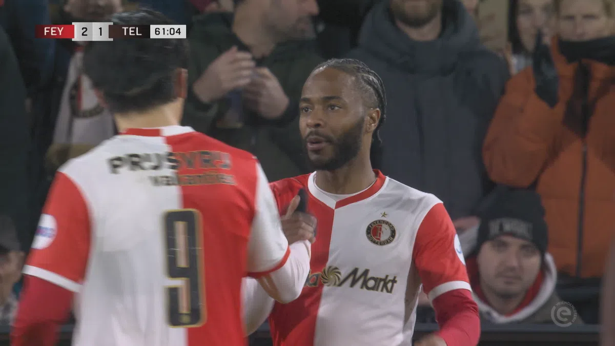 Debuut Sterling onder de loep: 'Je kon vooral zien dat hij nog niet fit is'