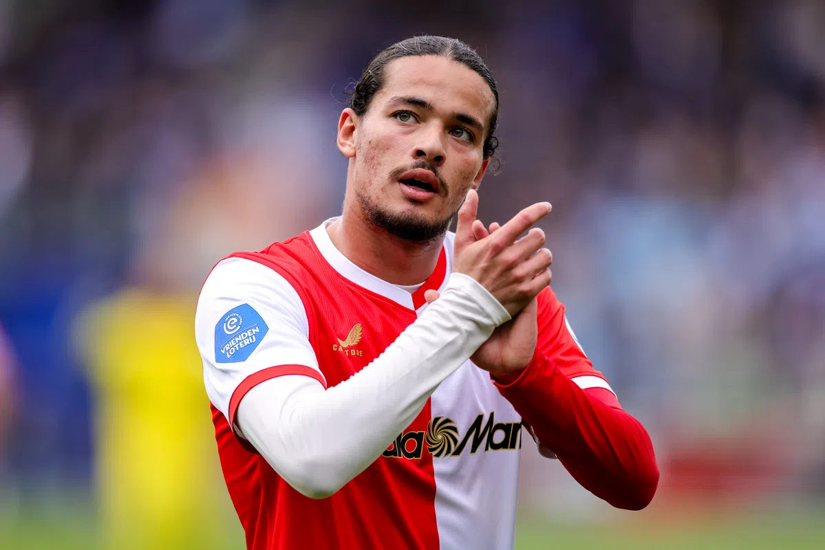 'Feyenoord sloeg enorm bedrag af voor Hadj-Moussa'