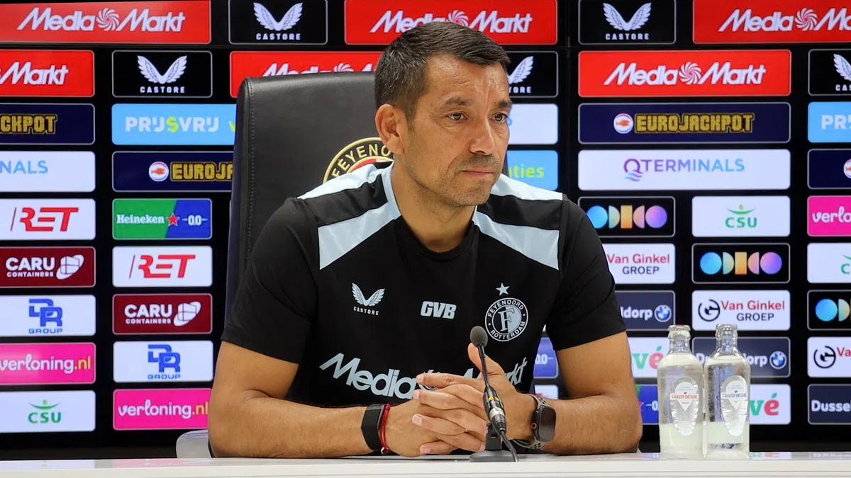 Wat vindt Van Bronckhorst van Slot als mogelijke Oranje-bondscoach?