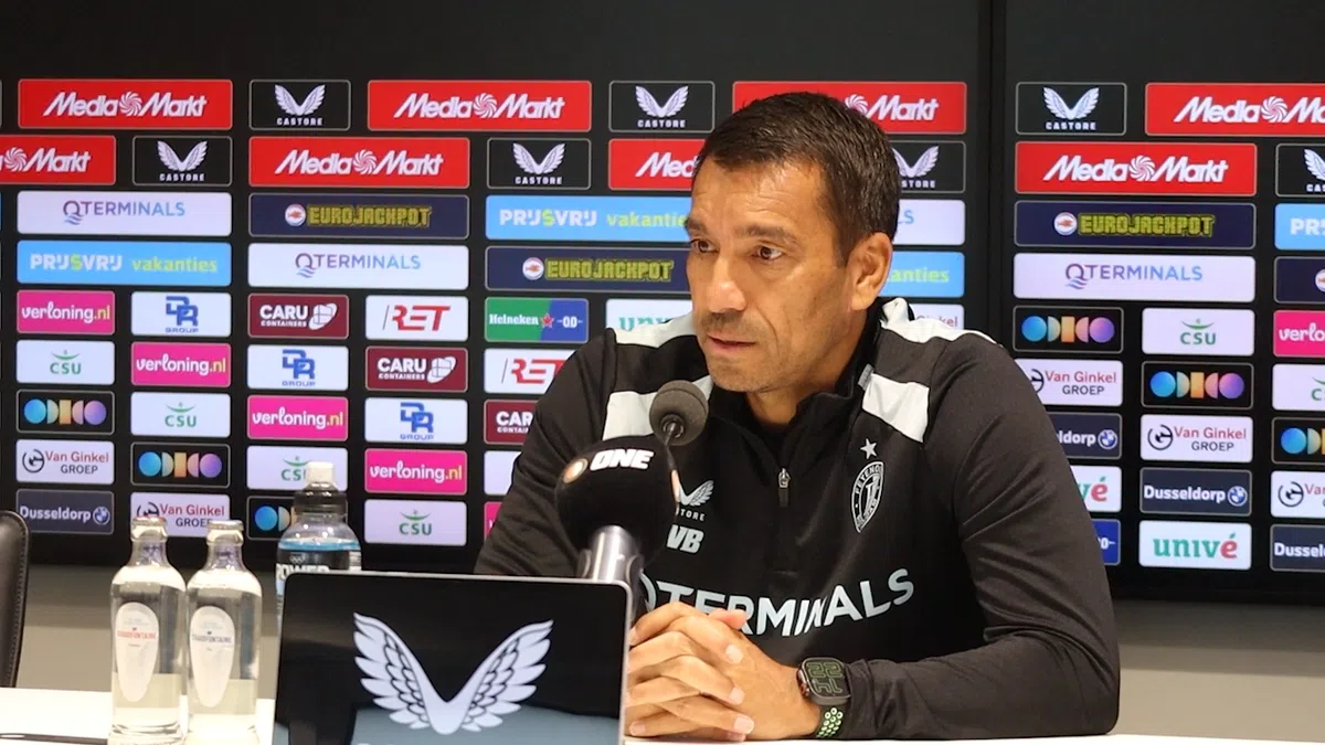 Van Bronckhorst verwacht Oranje-oproep Zechiël: 'Zal een kwestie van tijd zijn'